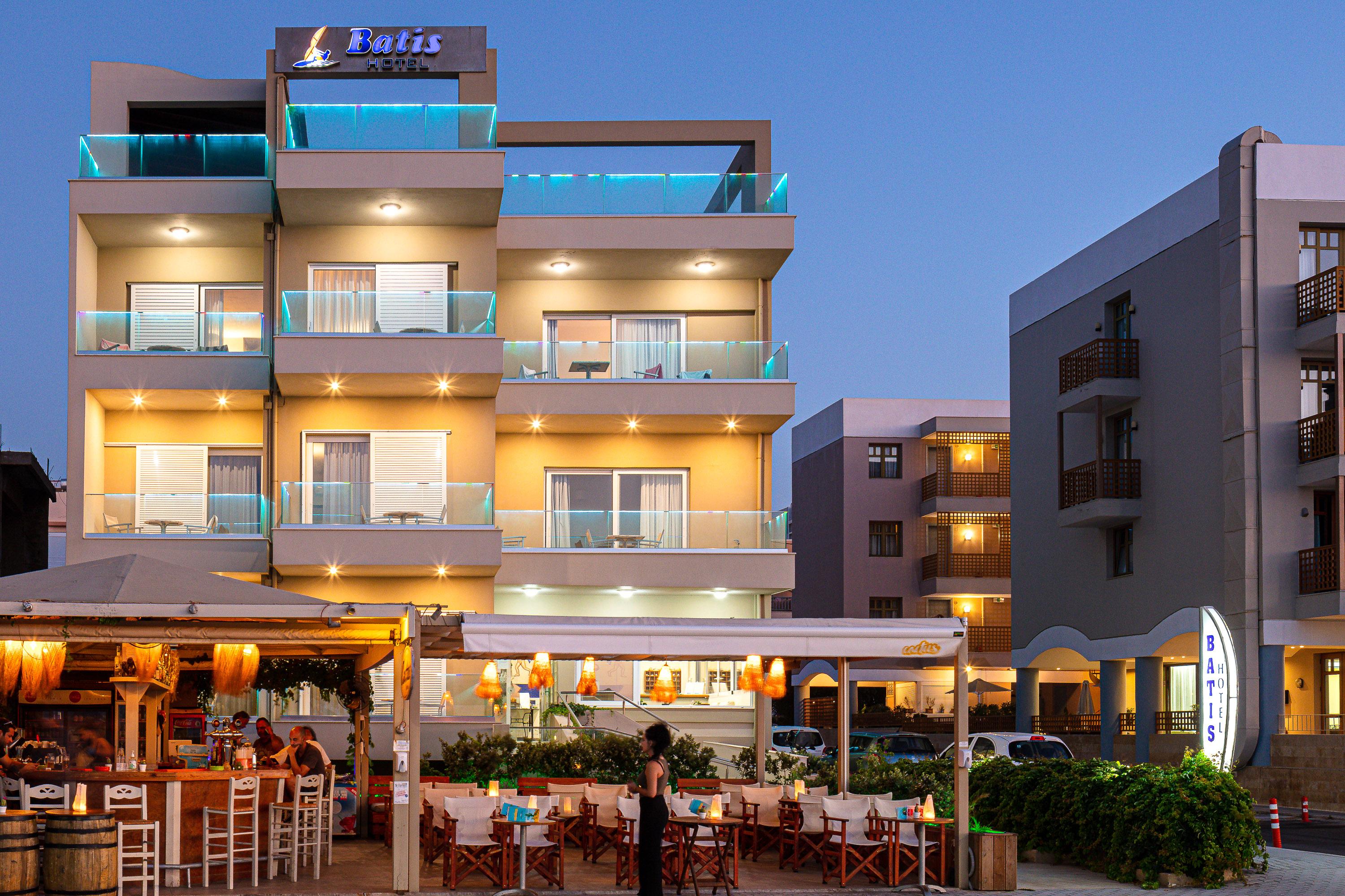 העיירה רתימנו Batis Beach Hotel מראה חיצוני תמונה