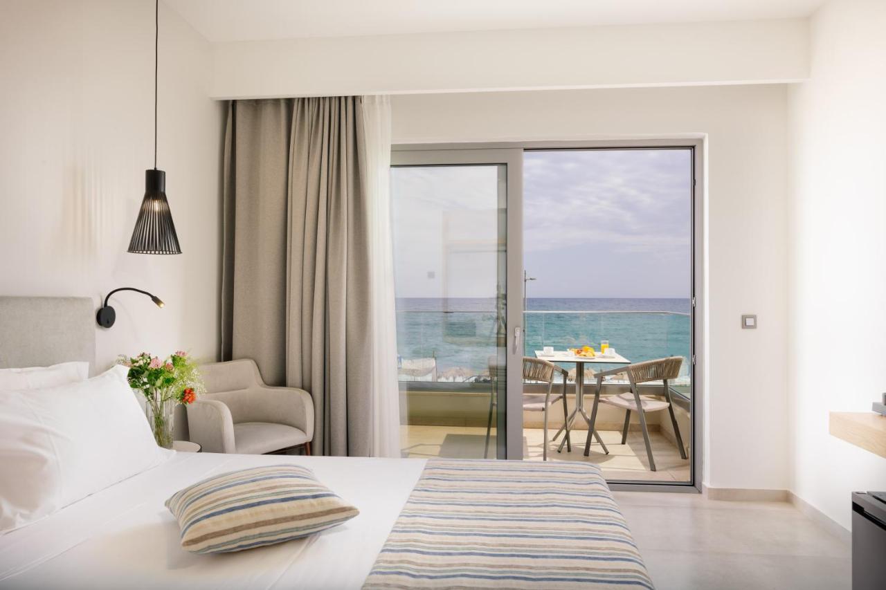 העיירה רתימנו Batis Beach Hotel מראה חיצוני תמונה