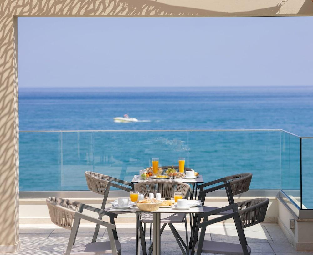 העיירה רתימנו Batis Beach Hotel מראה חיצוני תמונה