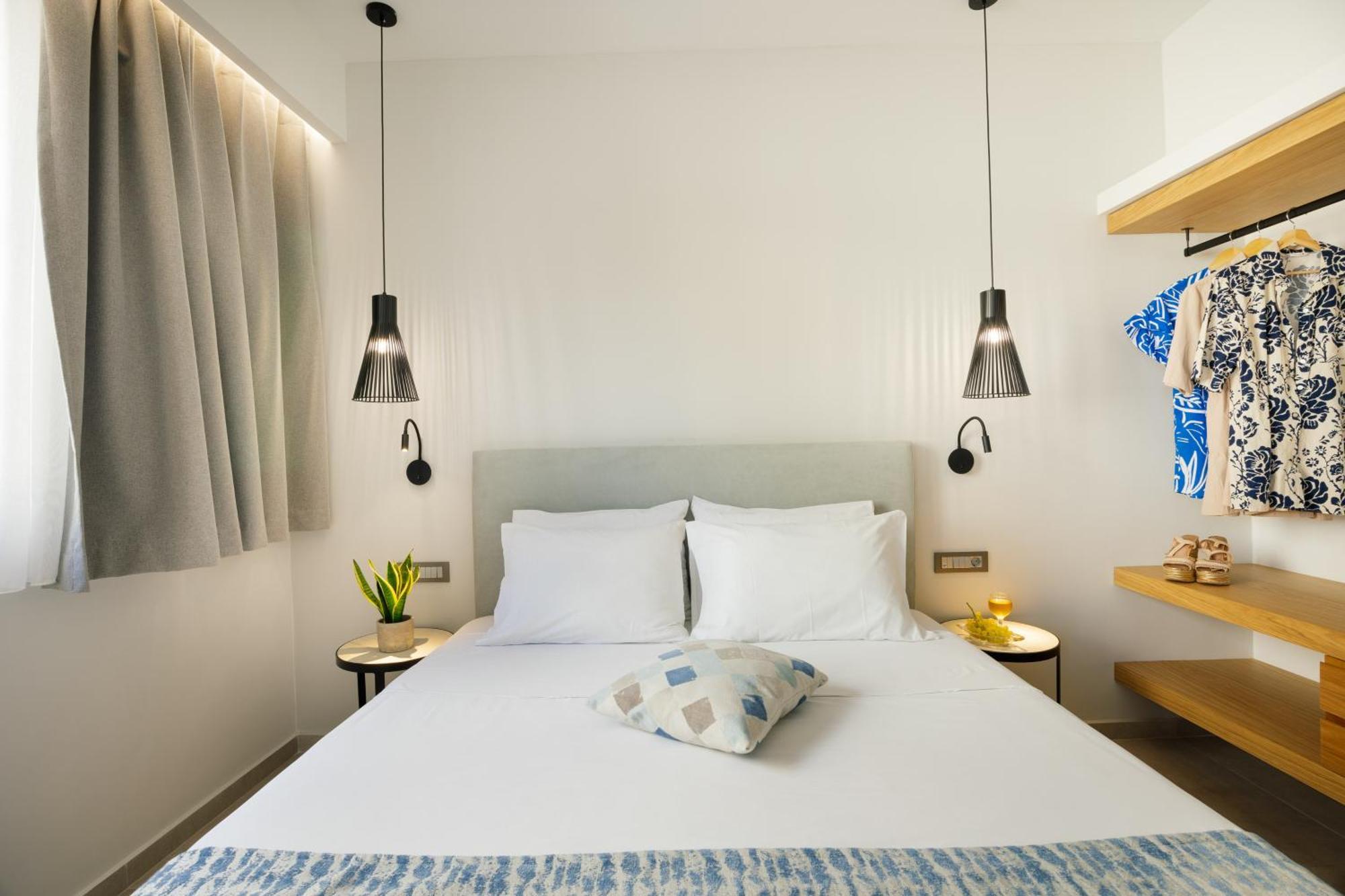 העיירה רתימנו Batis Beach Hotel מראה חיצוני תמונה
